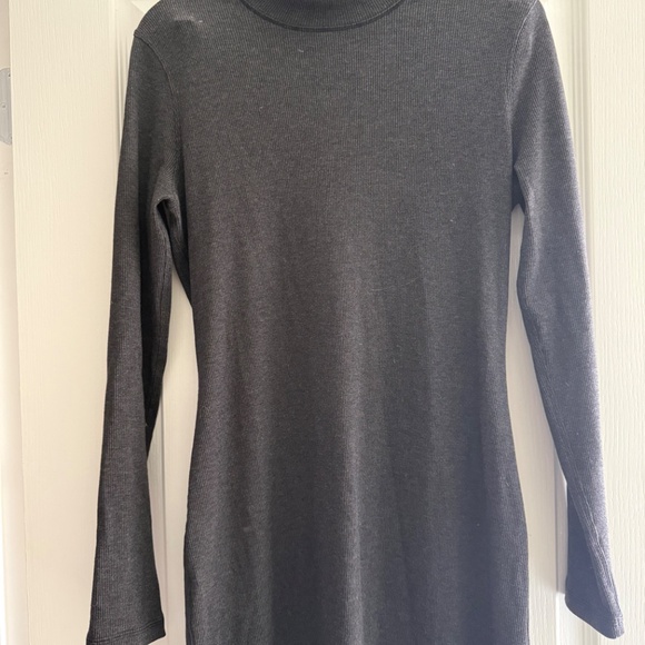 Lululemon Turtleneck Dress - Picture 3 of 5